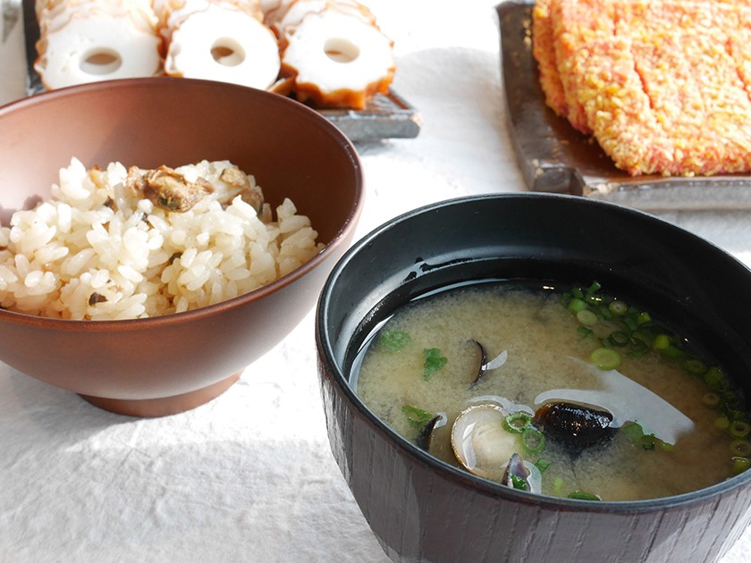 しじみの味噌汁としじみご飯