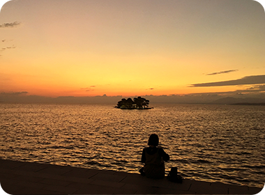 画像：宍道湖夕日スポット　とるぱ